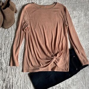 EUC!✨Women’s Twist-Front Long Sleeve Top - Rose Taupe